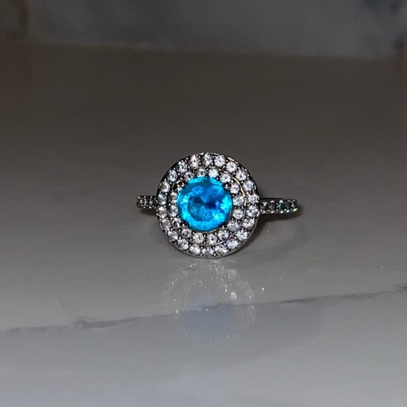 Double Halo Ring with Blue Stone Size 7 - Picture 2 of 5